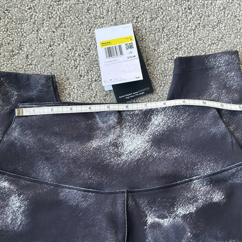 Nike One Dri-Fit High-Waisted 7/8 Printed Leggings Smoke Active Tights SM NWOT - Picture 10 of 12